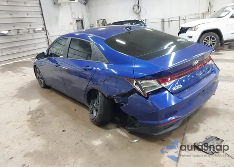 2021 Hyundai Elantra Sel z USA, uszkodzony, nr VIN 5NPLS4AG3MH020102